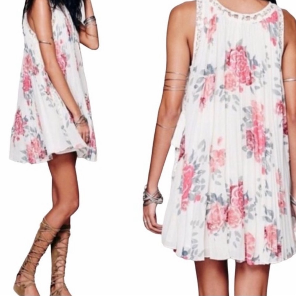 Free People Romantic Floral Cream Accordion Dress